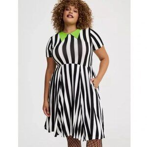 ❤️NWT TORRID HALLOWEEN COSTUME BEETLEJUICE INSPIRED COSPLAY DRESS - PLUS SIZE